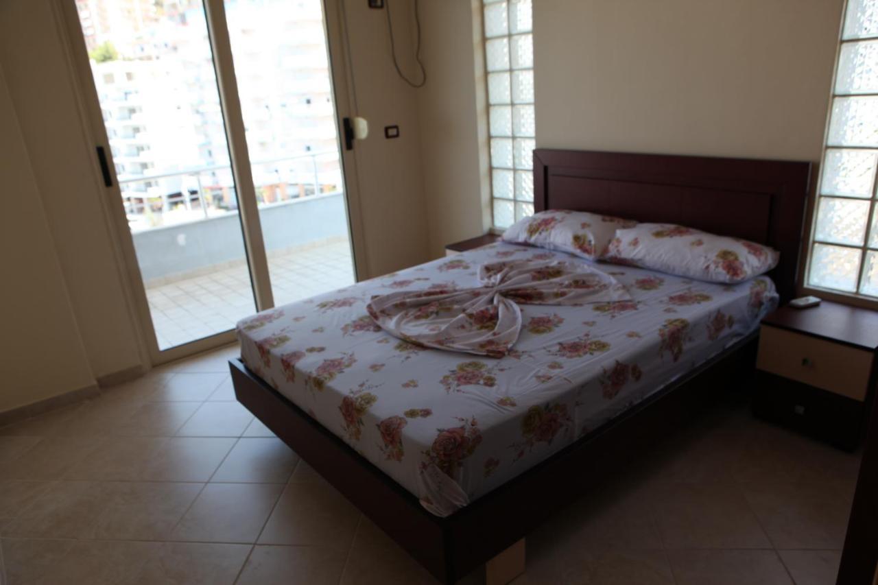 Bakija Apartments Sarande Bilik gambar